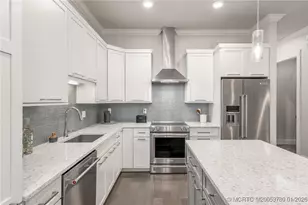 411 SE High School Ave, Stuart, FL 34994 - Photo 6