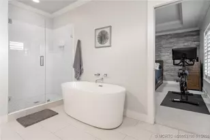 411 SE High School Ave, Stuart, FL 34994 - Photo 8