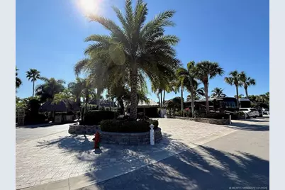 375 NW Boundary Drive, Port Saint Lucie, FL 34986 - Photo 4