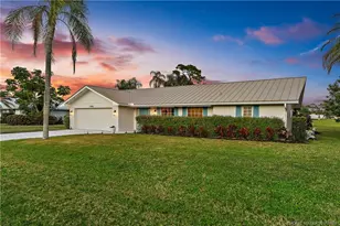 3881 SE Fairway W, Stuart, FL 34997 - Photo 4