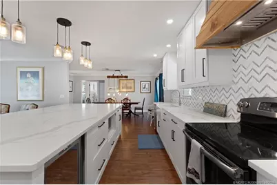 2916 SE Paramount Place, Stuart, FL 34997 - Photo 12