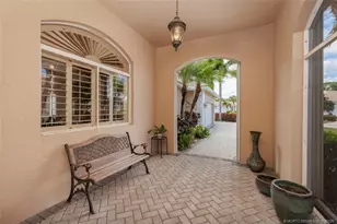 2379 SW Manor Hill Dr, Palm City, FL 34990 - Photo 6