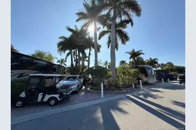 462 NW Sandtrap Lane, Port Saint Lucie, FL 34986 - Photo 20