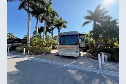 462 NW Sandtrap Lane, Port Saint Lucie, FL 34986 - Photo 18