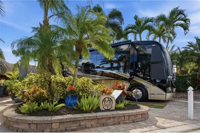 425 NW Chipshot Lane, Port Saint Lucie, FL 34986 - Photo 32