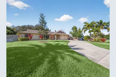 3055 SE Glasgow Drive, Stuart, FL 34997 - Photo 2