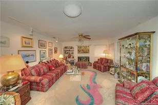 5220 SE Burning Tree Circle S, Stuart, FL 34997 - Photo 6