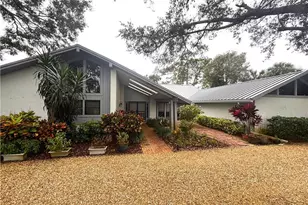 5220 SE Burning Tree Circle S, Stuart, FL 34997 - Photo 1