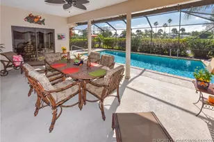 4173 SW Gleneagle Cir, Palm City, FL 34990 - Photo 2
