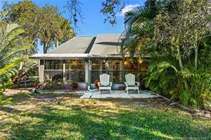 890 NE Sandalwood Pl, Jensen Beach, FL 34957 - Photo 44