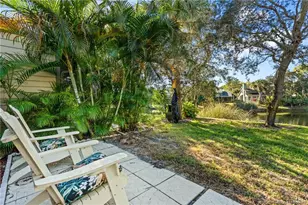 890 NE Sandalwood Pl, Jensen Beach, FL 34957 - Photo 46