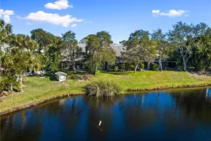 890 NE Sandalwood Pl, Jensen Beach, FL 34957 - Photo 38