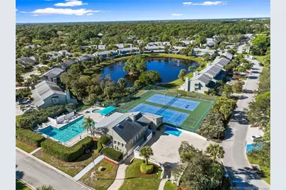 890 NE Sandalwood Place, Jensen Beach, FL 34957 - Photo 2