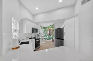 2426 SW Foxpoint Trail, Palm City, FL 34990 - Photo 6