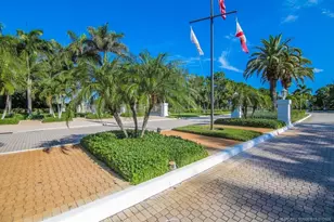 2426 SW Foxpoint Trail, Palm City, FL 34990 - Photo 30