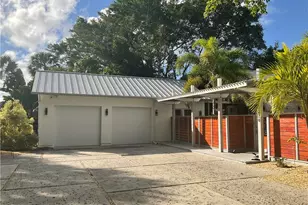 224 SE Wells Dr, Stuart, FL 34996 - Photo 6