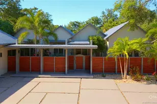 224 SE Wells Dr, Stuart, FL 34996 - Photo 2