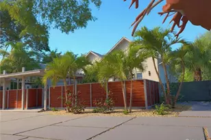 224 SE Wells Dr, Stuart, FL 34996 - Photo 4