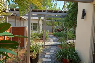 224 SE Wells Dr, Stuart, FL 34996 - Photo 10