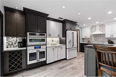 10380 SE Jupiter Narrows Drive, Hobe Sound, FL 33455 - Photo 8