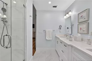 5627 SE Foxcross Pl, Stuart, FL 34997 - Photo 32