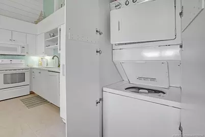 2355 NE Ocean Boulevard #2-39B, Stuart, FL 34996 - Photo 10