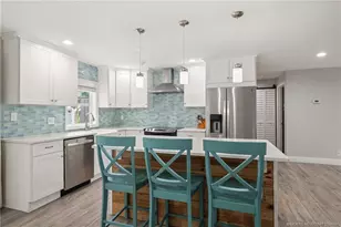 4186 NE Carrol Ct, Jensen Beach, FL 34957 - Photo 6