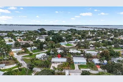 4186 NE Carrol Court, Jensen Beach, FL 34957 - Photo 2