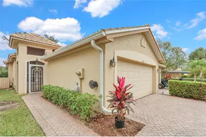 3701 NW Willow Creek Drive, Jensen Beach, FL 34957 - Photo 2