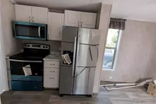 2423 NE Palm Ave, Jensen Beach, FL 34957 - Photo 6