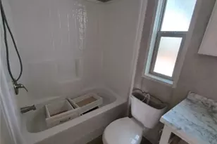 2423 NE Palm Ave, Jensen Beach, FL 34957 - Photo 10