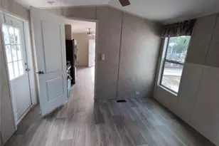 2423 NE Palm Ave, Jensen Beach, FL 34957 - Photo 14