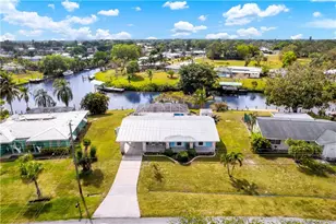 649 SE Calmoso Dr, Port Saint Lucie, FL 34983 - Photo 28