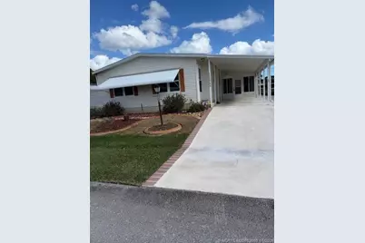 8204 E Bitterbush Lane, Port Saint Lucie, FL 34952 - Photo 1
