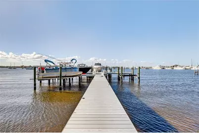 334 SW Atlanta Avenue SW, Stuart, FL 34994 - Photo 2