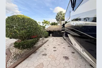 421 NW Chipshot Lane, Port Saint Lucie, FL 34986 - Photo 2