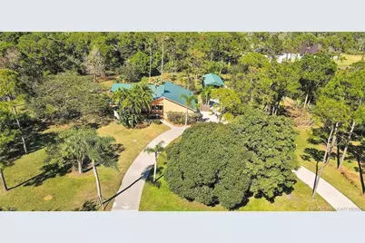 10941 SW Hawkview Circle, Stuart, FL 34997 - Photo 1