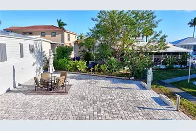 462 Nettles Boulevard, Jensen Beach, FL 34957 - Photo 32