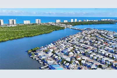 462 Nettles Boulevard, Jensen Beach, FL 34957 - Photo 10