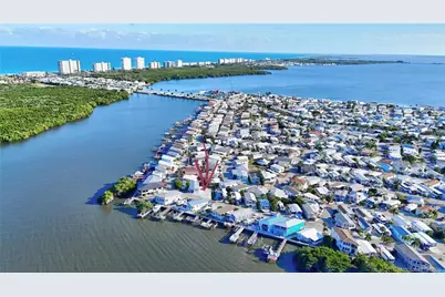 462 Nettles Boulevard, Jensen Beach, FL 34957 - Photo 8