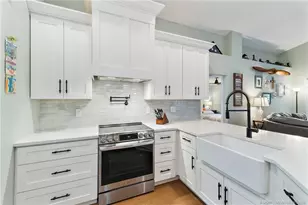 5211 SW Landing Creek Dr, Palm City, FL 34990 - Photo 18