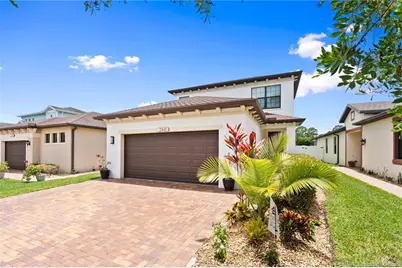 260 SE Via Visconti, Port Saint Lucie, FL 34952 - Photo 1