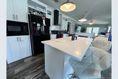 2555 Pga Boulevard #162, Palm Beach Gardens, FL 33410 - Photo 2