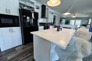 2555 Pga Blvd, Palm Beach Gardens, FL 33410 - Photo 2