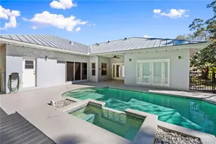 449 SE Southwood Trail, Stuart, FL 34997 - Photo 4