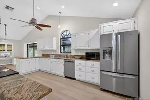 3211 SE Court Dr, Stuart, FL 34997 - Photo 20