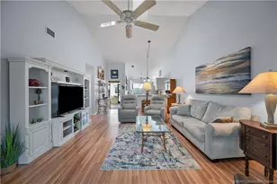 7624 SE Sugar Sand Cir, Hobe Sound, FL 33455 - Photo 2