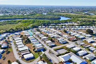 551 Barb Ann Ln, Port Saint Lucie, FL 34952 - Photo 10