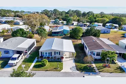 551 Barb Ann Lane, Port Saint Lucie, FL 34952 - Photo 6