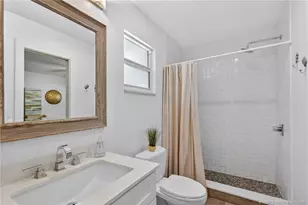 221 SE Tressler Dr, Stuart, FL 34994 - Photo 32